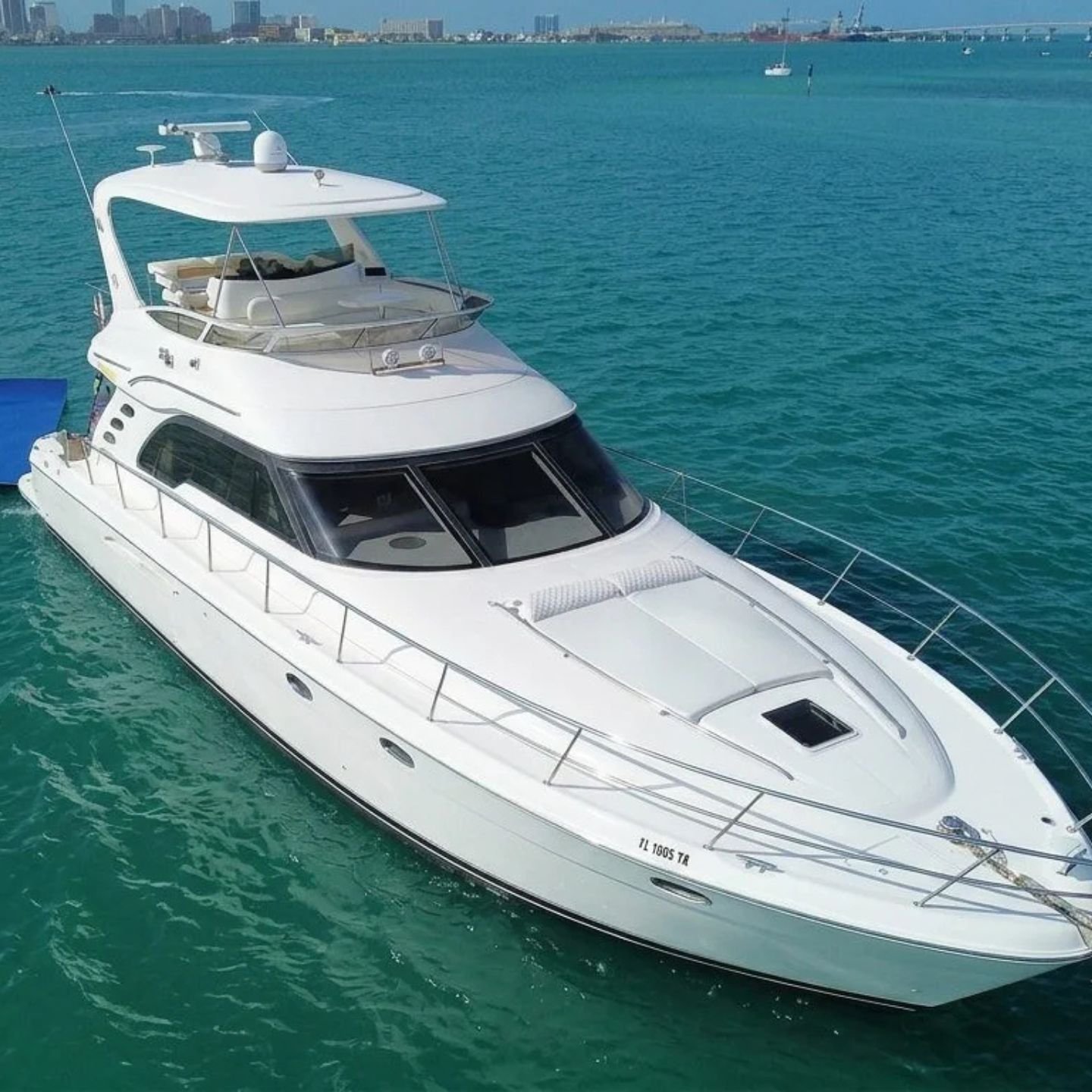 Flybridge yacht seen from the bow on Biscayne Bay